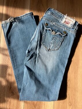 MEK Jamaica Bootcut Jeans with Embroidered Button Pocket